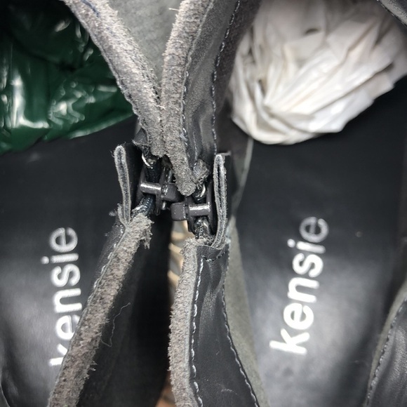 Kenzie Textured Dusty Blue Suede Side Zip and Elastic Insert Booties Size 10 - Picture 7 of 8